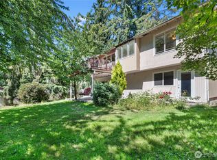 10122 50th Place W, Mukilteo, WA 98275