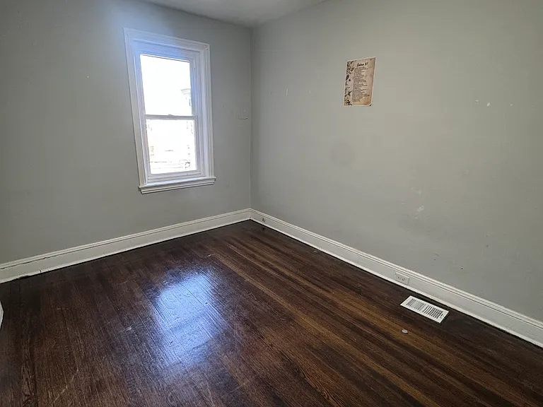 202 Fulton St #2 — Photo 3