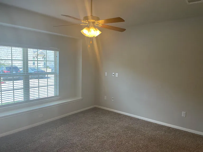 1700 Catalan Rd — Photo 12