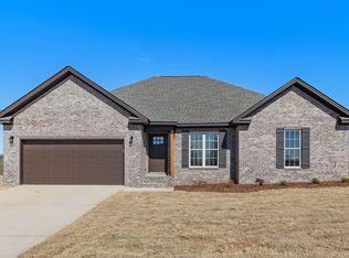 1032 County Road 31, Killen, AL 35645