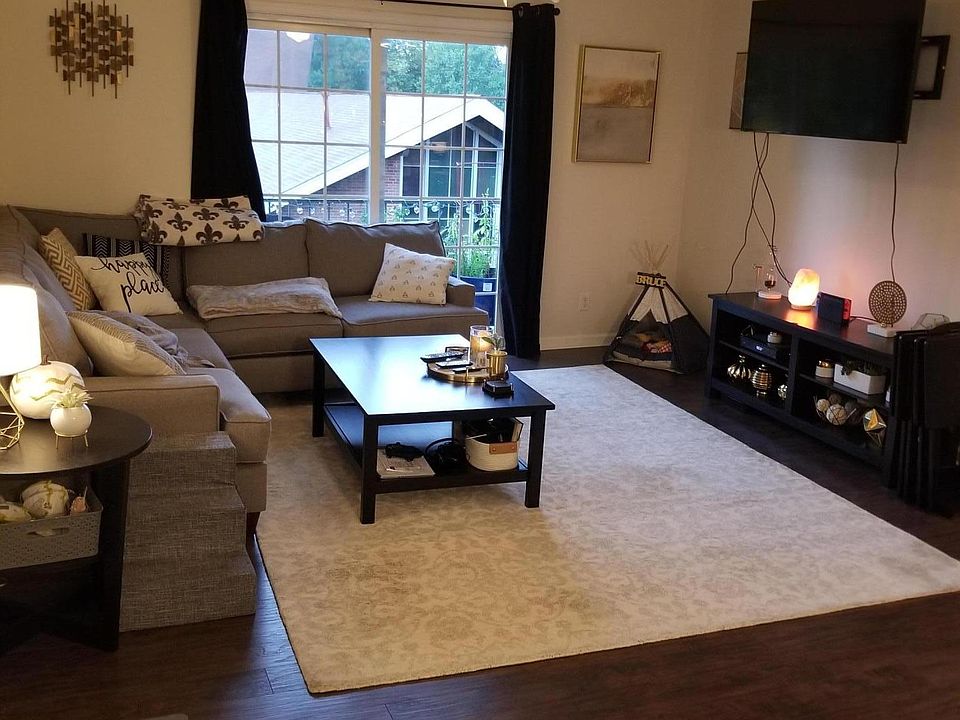 1st image of 311 Chanel Ct APT 7
