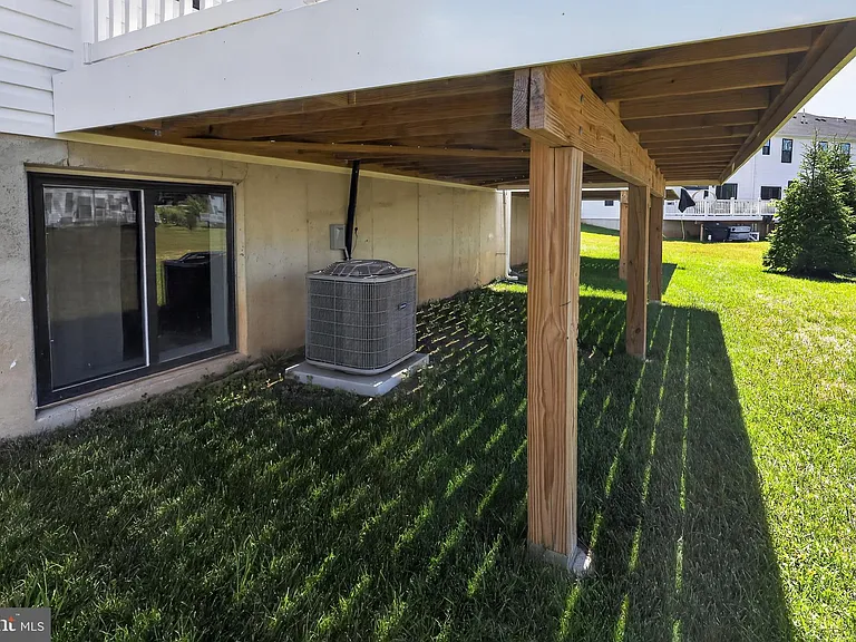 8005 Milltown Cir — Photo 51