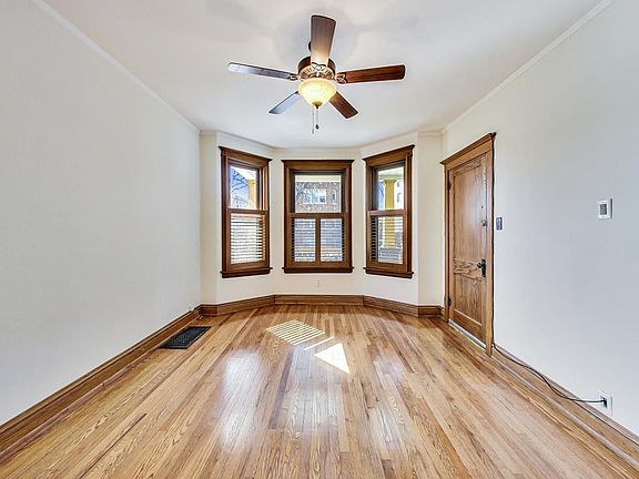 3rd image of 4421 N Harding Ave #1