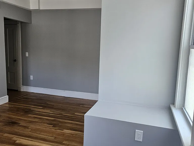14 Hillside St #6 — Photo 8