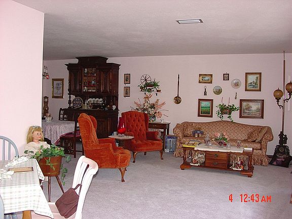 Large and Open Living/Dining Areas