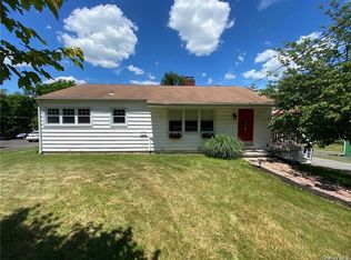 22 Quaker Hill Rd, Monroe, NY 10950