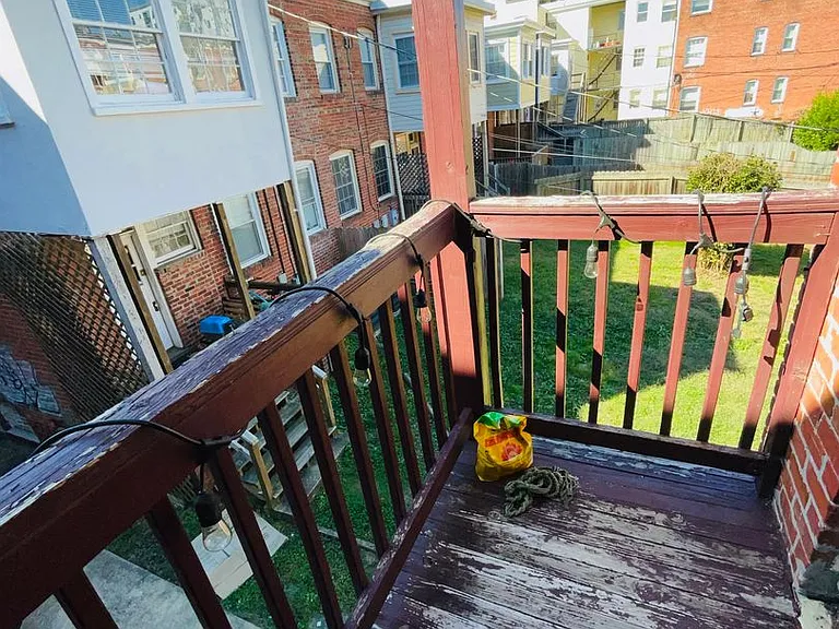 1128 W. Grace St.* — Photo 64