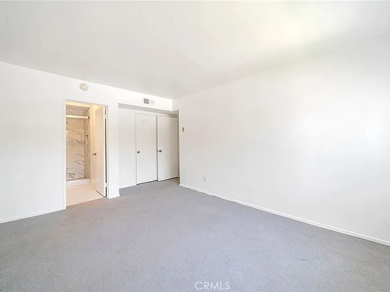 972 E California Blvd #202 — Photo 12
