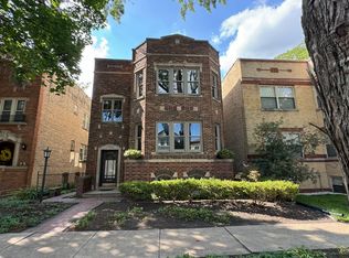 6736 N Oxford Ave #1, Chicago, IL 60631
