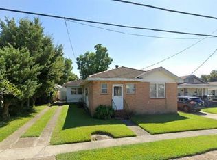 3716 Cypress St, Metairie, LA 70001