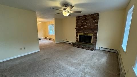 5th image of 30 Stoughton Dr