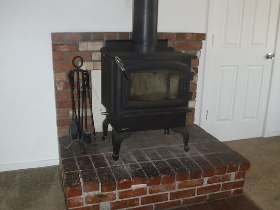 4th image of 510 SE Douglas St