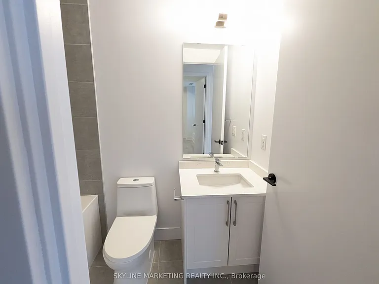 2450 Old Bronte Rd #737 — Photo 5