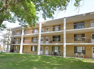 537 Northern Hills Dr NE APT 24, Rochester, MN 55906