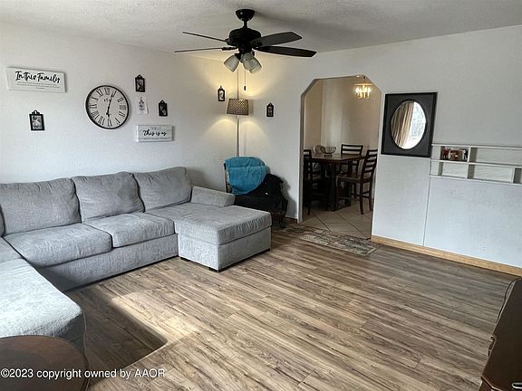 2nd image of 1007 Shamrock Dr