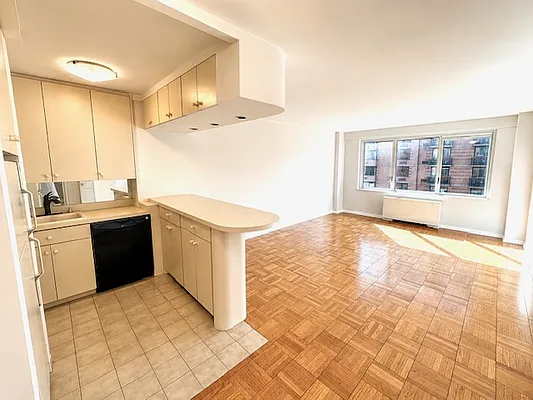 Living room, photo 3