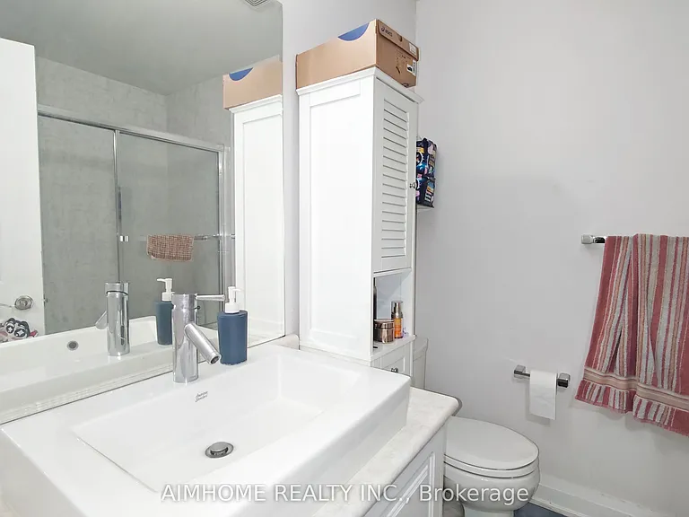 40 Raffeix Ln — Photo 16