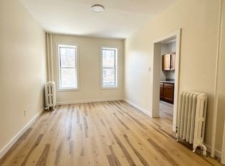 32-11 33rd St #1R, Astoria, NY 11106