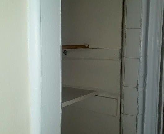 3rd image of 345 Midwood St
