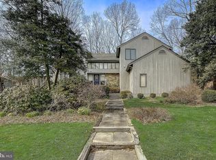 13 Callison Ln, Voorhees, NJ 08043