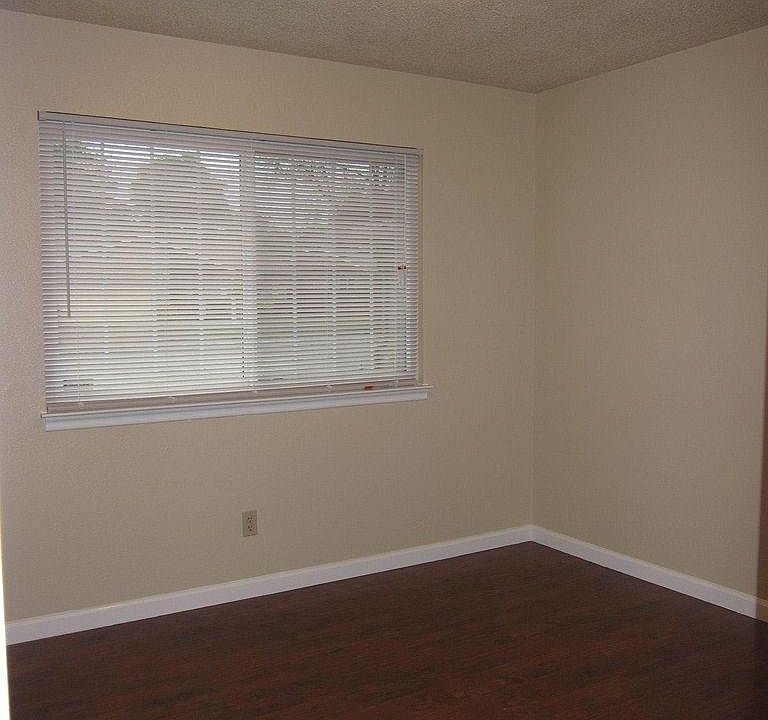 1st image of 7245 Southfield Way