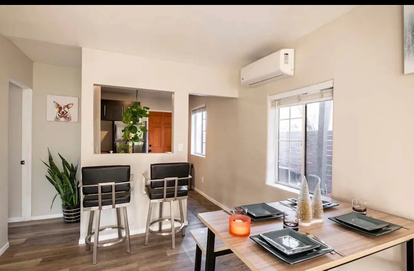 3 bed, 850 sqft, $2,800 — Photo 4
