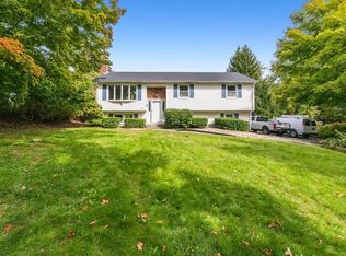 31 Curtis St, Auburn, MA 01501