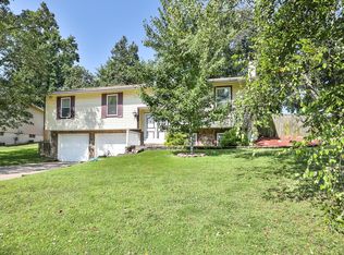 1423 Sioux Trce, Saint Charles, MO 63304