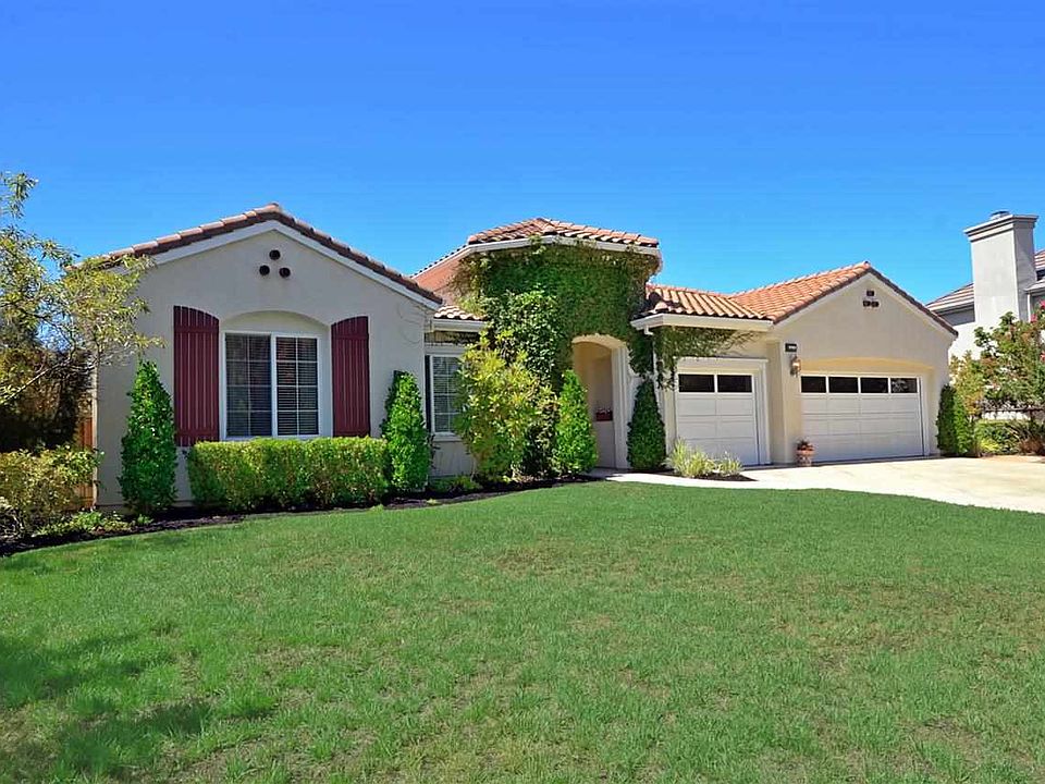 1st image of 863 Sunset Creek Ln