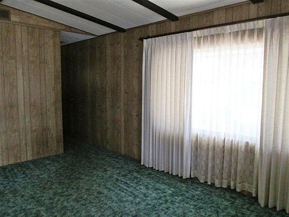 5th image of 107 Cottonwood Cir #107