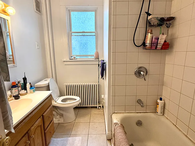 876 Warren St #1 — Photo 11