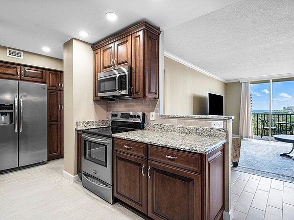 4th image of 2121 N Ocean Blvd APT 1405W