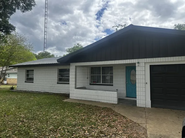 26 Lake Court Loop, Ocala, FL 34472