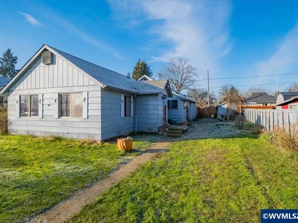 471 Birch St, Junction City, OR 97448