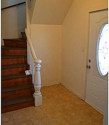 2nd image of 718 Reservoir Ave