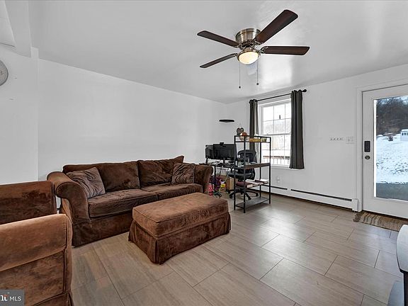 3rd image of 717 5th St