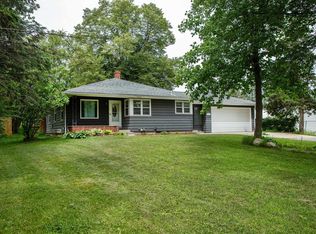 3365 Logan Ave, Waterloo, IA 50703