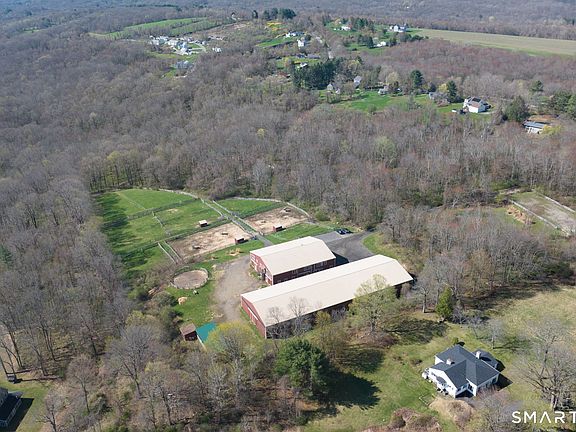 4th image of 184 Todd Hill Road