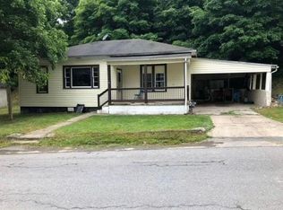 119 Orchard Hill Rd, Beaver, WV 25813