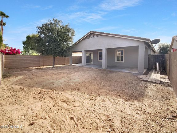5th image of 946 E LESLIE Avenue