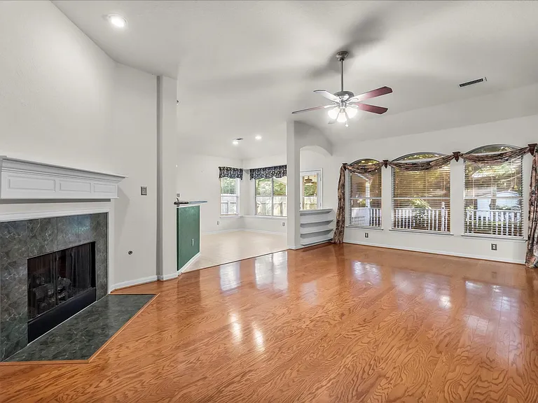 118 W Russet Grove Cir — Photo 27