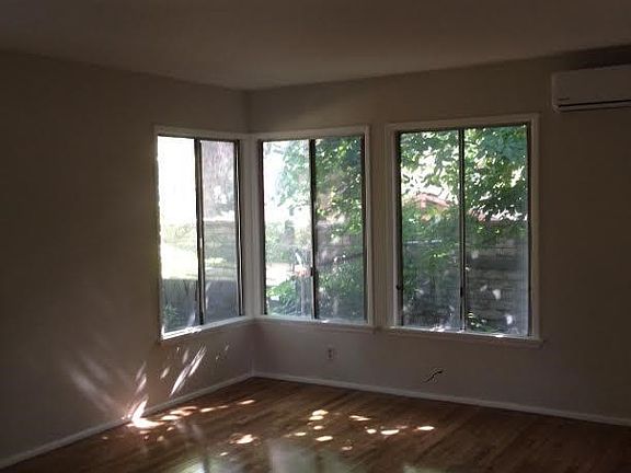 4th image of 639 N Rosemary Ln