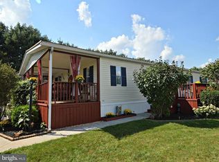 102 Plainfield Ct, Lancaster, PA