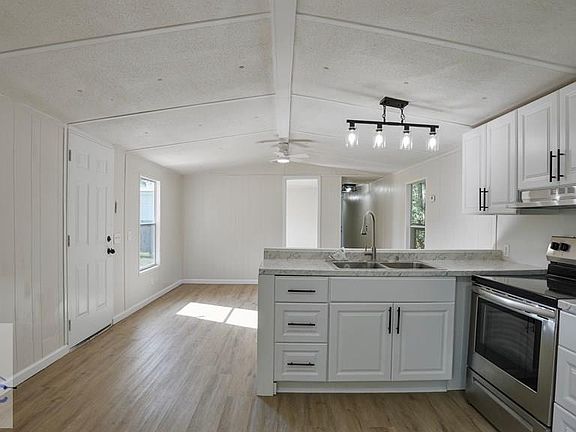 5th image of 50 Sangster Rd