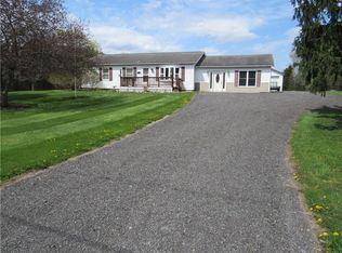 2300 McBurney Rd, Clifton Springs, NY 14432