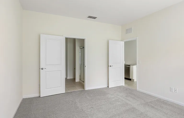 Beacon at Woodland Village Rental Homes — Photo 4