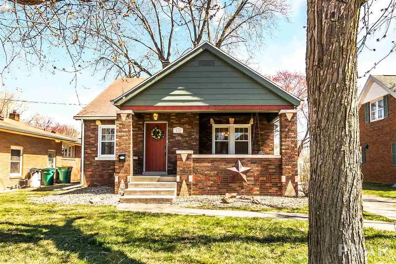 112 N Sterling Ave photo 1