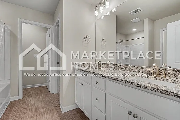 229 Wl Miller Dr — Photo 16