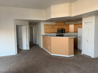 1807 NW 193rd Ave UNIT 201, Hillsboro, OR 97006