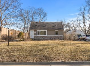 2070 Terrace Dr, Mounds View, MN 55112